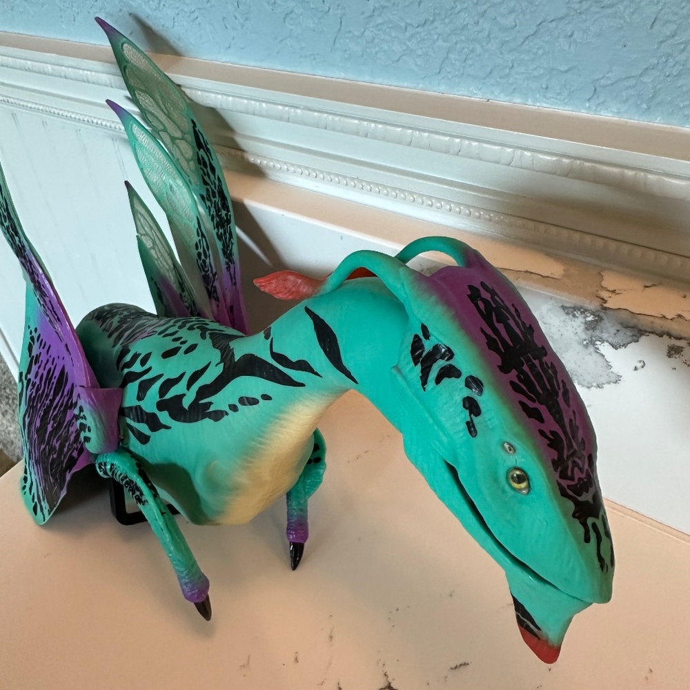 Disney AVATAR Banshee - Green Body With Purple Accents - Picture 5 of 8